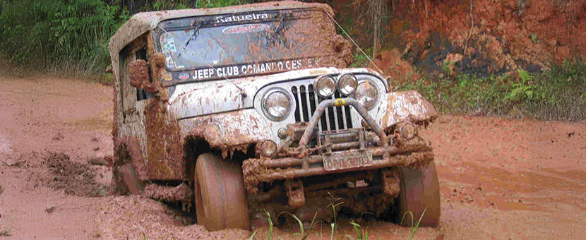CJ5 no Comando
