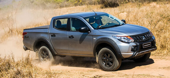 L200 Triton Sport Outdoor